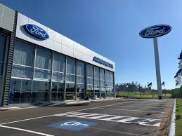 Projeto de comunicação visual Ford